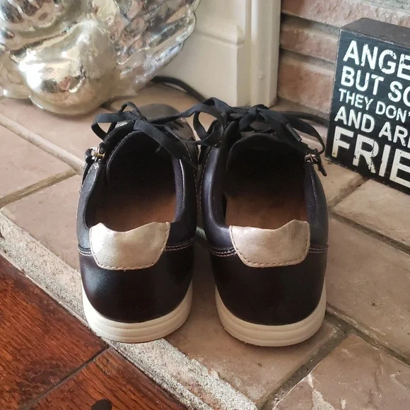 Earth Origins Netta Round Toe Casual Lace Up Sneakers Size 8 - Picture 13 of 15